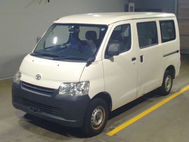 62044 Toyota Town ace van S402M 2018 г. (TAA Yokohama)